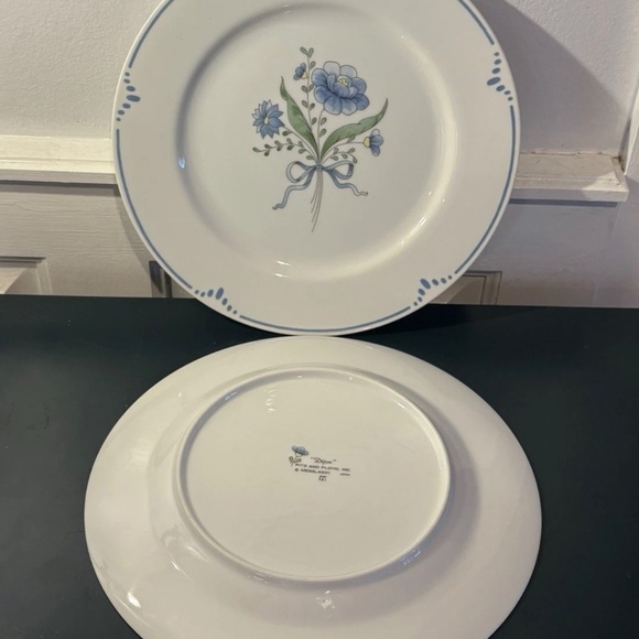 ‘Dijon’ Fitz & Floyd Blue Flower Dinner Plates (10.5in) Set 4 VTG Japan - Picture 3 of 6